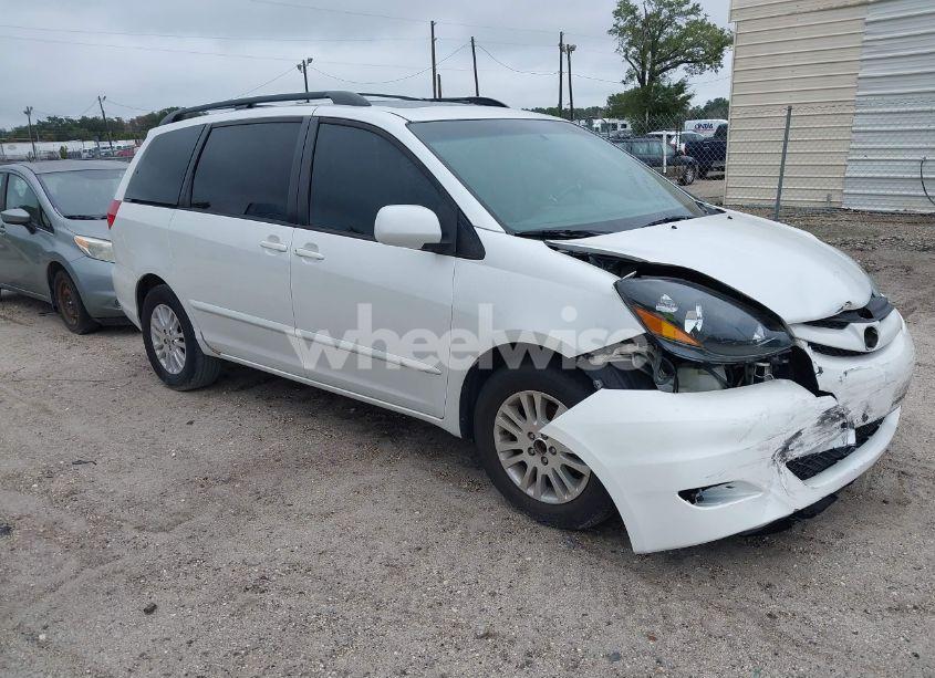 2007 Toyota Sienna XLE (VIN 5TDZK22C07S034483) main photo