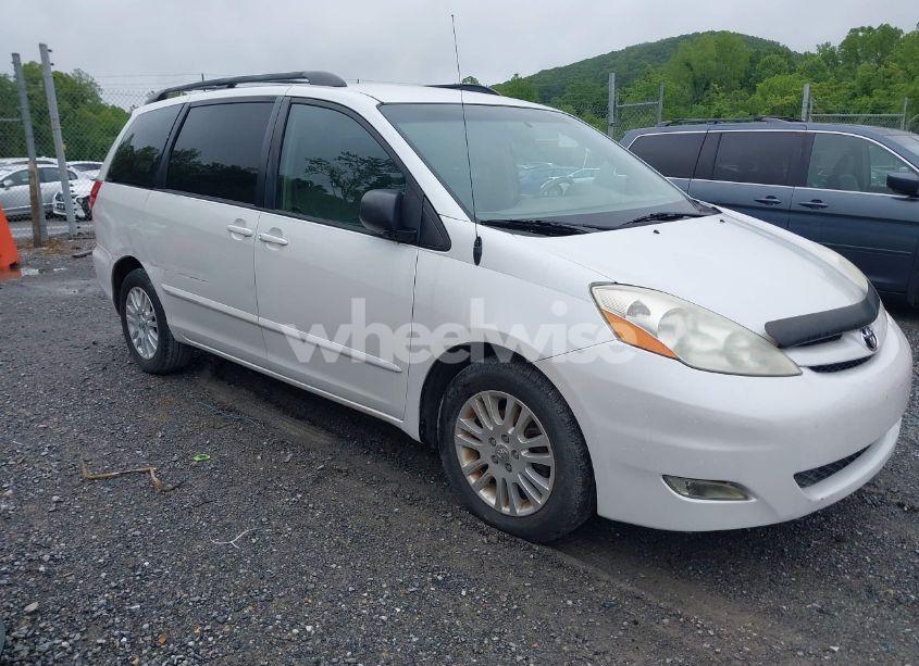 2008 Toyota Sienna XLE (VIN 5TDZK22C08S100113) main photo