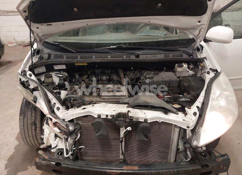 Photo 10 of 2008 Toyota Sienna XLE (VIN 5TDZK22C08S132382)