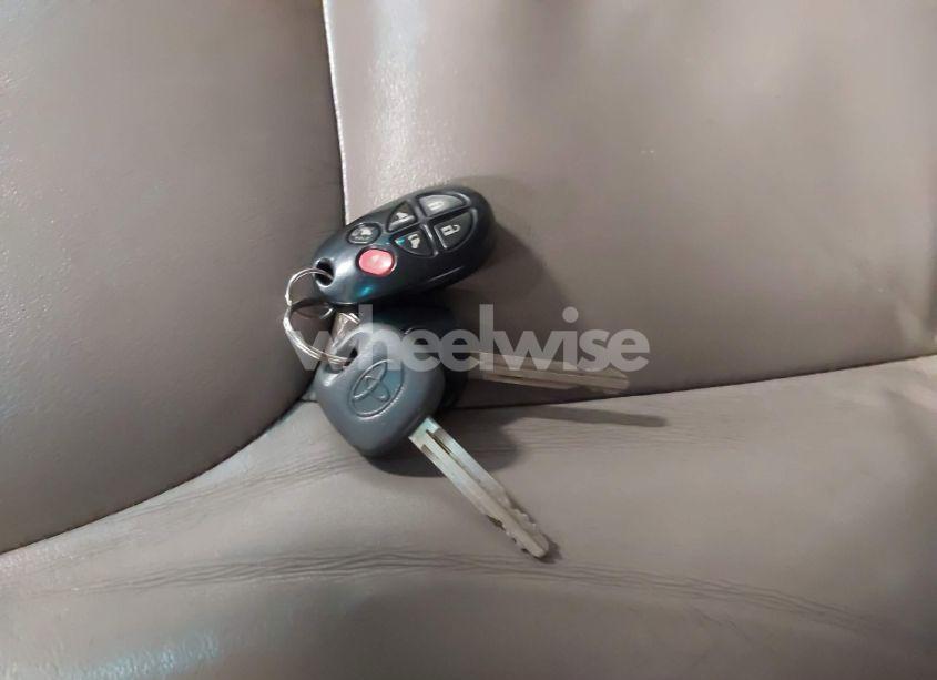 Photo 11 of 2008 Toyota Sienna XLE (VIN 5TDZK22C08S132382)