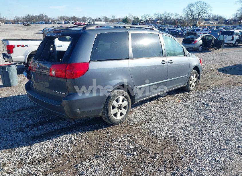 Photo 4 of 2008 Toyota Sienna XLE (VIN 5TDZK22C08S223667)