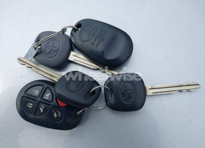 Photo 11 of 2007 Toyota Sienna XLE LIMITED (VIN 5TDZK22C17S098368)