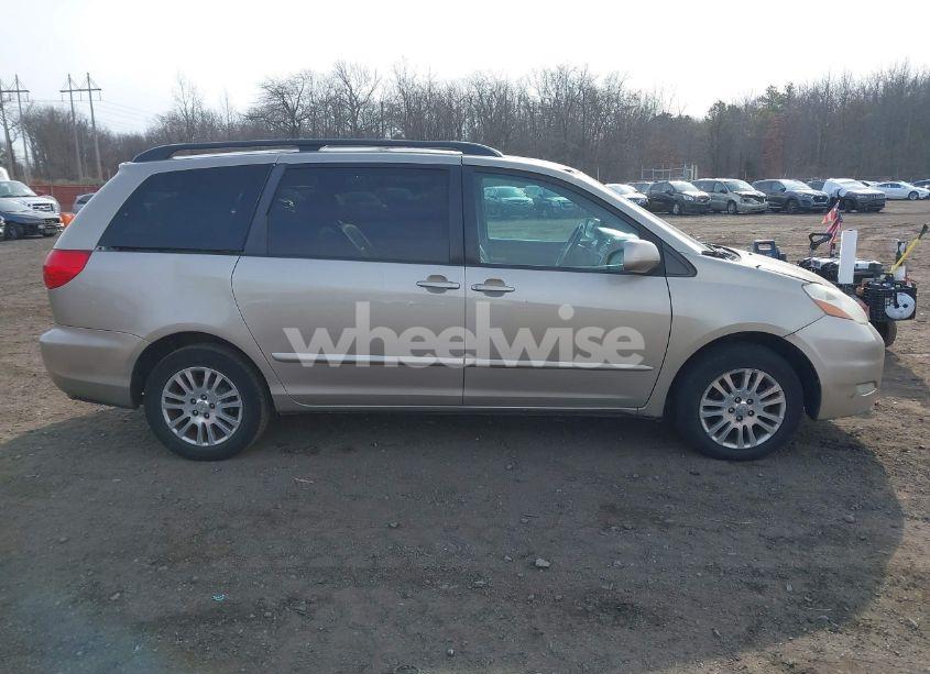 Photo 13 of 2008 Toyota Sienna XLE (VIN 5TDZK22C18S171109)