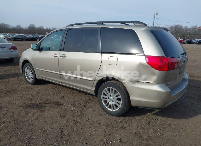 Photo 3 of 2008 Toyota Sienna XLE (VIN 5TDZK22C18S171109)