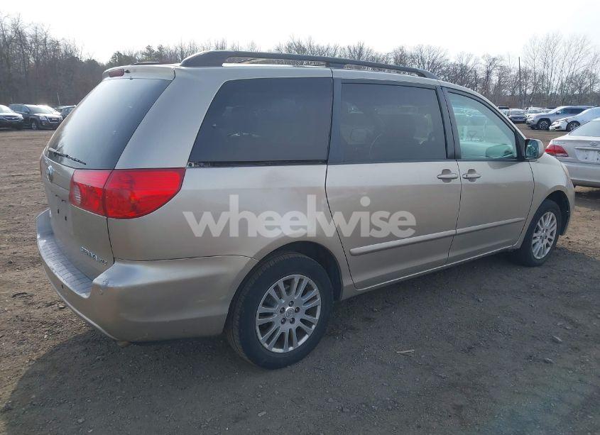 Photo 4 of 2008 Toyota Sienna XLE (VIN 5TDZK22C18S171109)