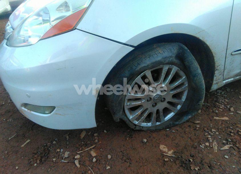 Photo 13 of 2008 Toyota Sienna LIMITED (VIN 5TDZK22C18S201502)