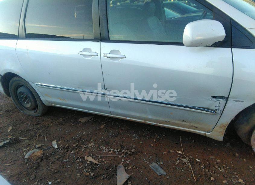 Photo 14 of 2008 Toyota Sienna LIMITED (VIN 5TDZK22C18S201502)