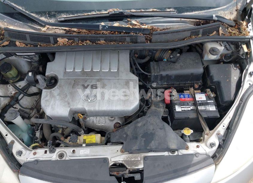 Photo 10 of 2007 Toyota Sienna XLE (VIN 5TDZK22C27S043234)