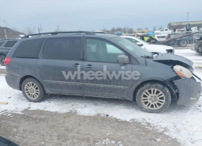 Photo 13 of 2008 Toyota Sienna XLE (VIN 5TDZK22C28S201945)
