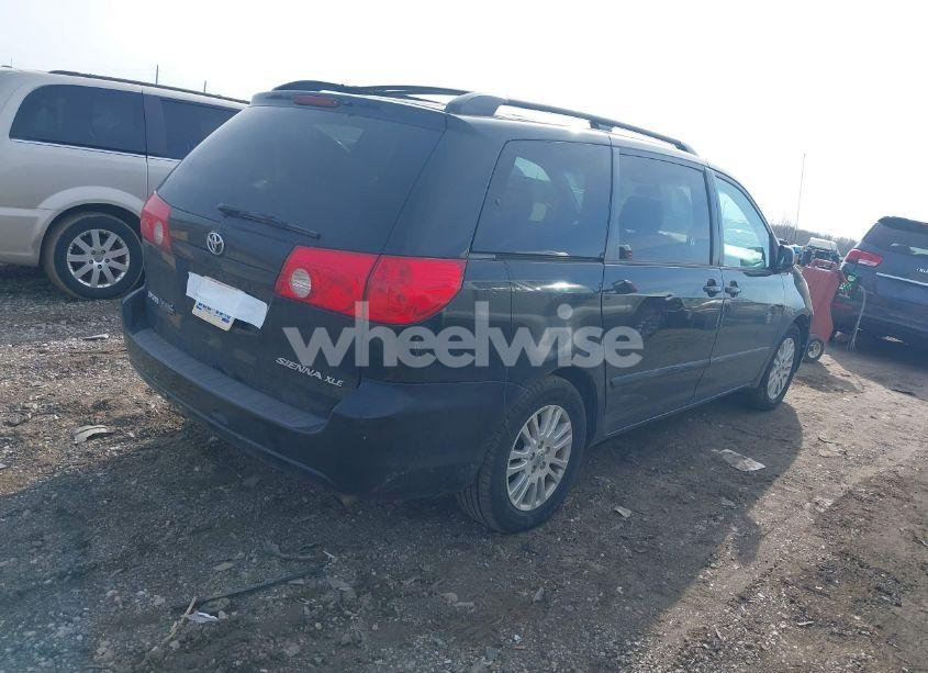 Photo 4 of 2008 Toyota Sienna XLE (VIN 5TDZK22C28S202058)