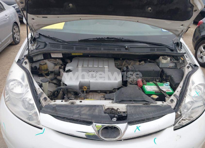 Photo 10 of 2007 Toyota Sienna XLE LIMITED (VIN 5TDZK22C37S077926)