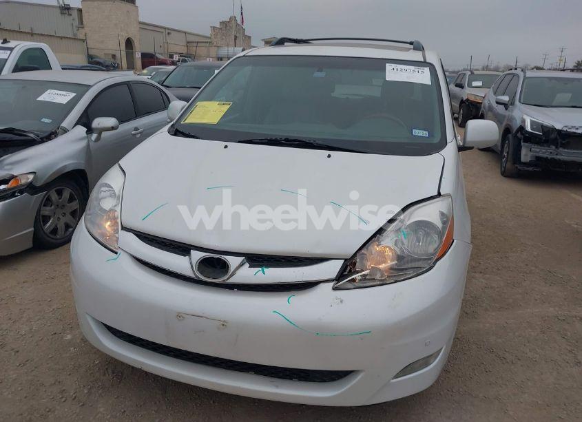 Photo 6 of 2007 Toyota Sienna XLE LIMITED (VIN 5TDZK22C37S077926)