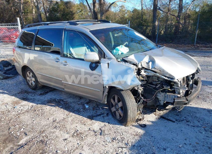 2008 Toyota Sienna XLE (VIN 5TDZK22C38S197274) main photo