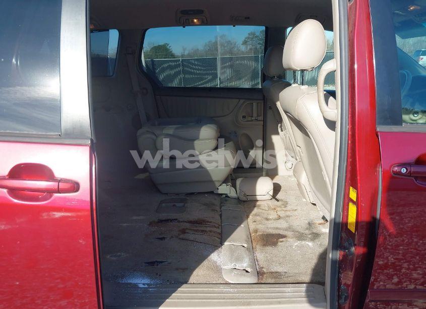 Photo 8 of 2008 Toyota Sienna XLE (VIN 5TDZK22C38S215417)