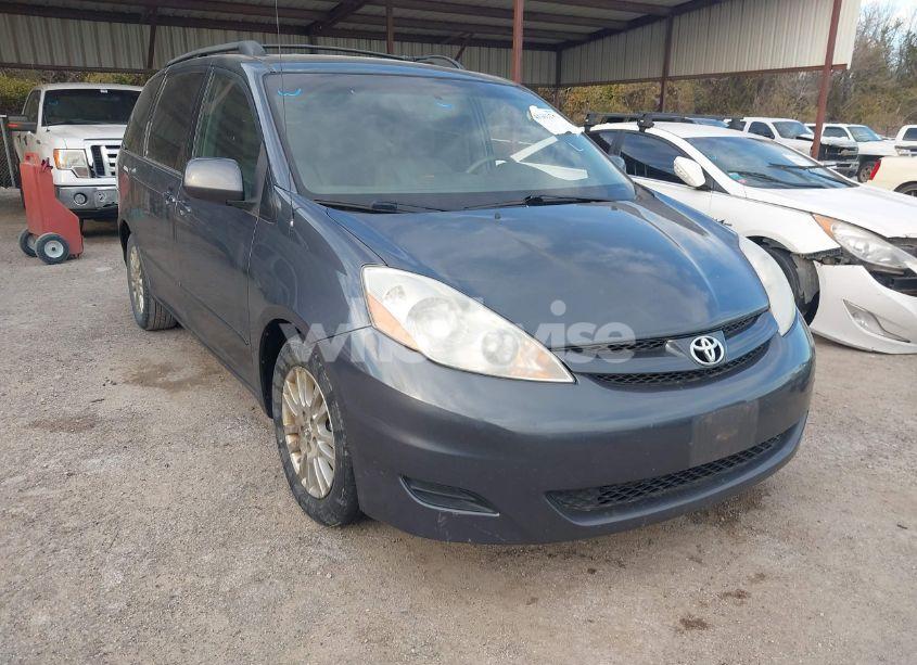 2009 Toyota Sienna XLE (VIN 5TDZK22C39S230940) main photo