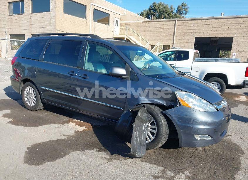 2009 Toyota Sienna LIMITED (VIN 5TDZK22C39S272475) main photo