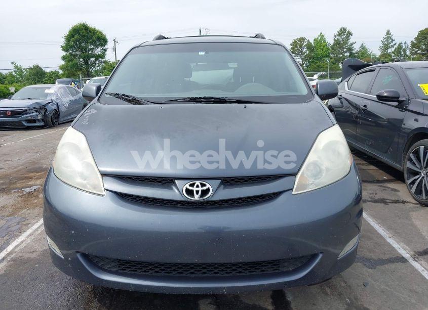 Photo 12 of 2007 Toyota Sienna XLE (VIN 5TDZK22C47S041176)