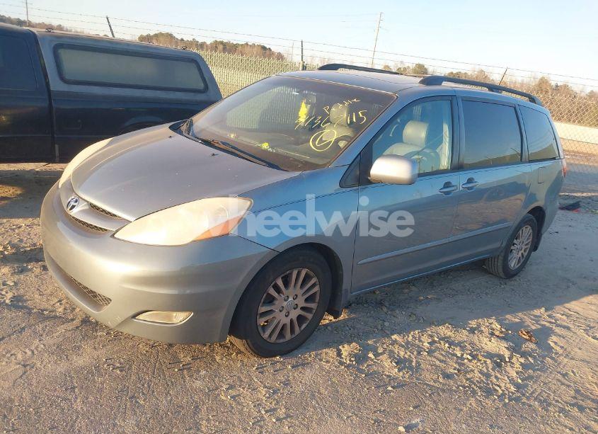 Photo 2 of 2007 Toyota Sienna XLE/XLE LIMITED (VIN 5TDZK22C47S048516)