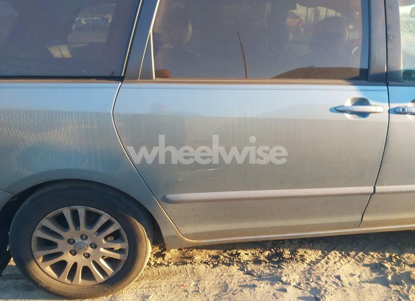 Photo 6 of 2007 Toyota Sienna XLE/XLE LIMITED (VIN 5TDZK22C47S048516)