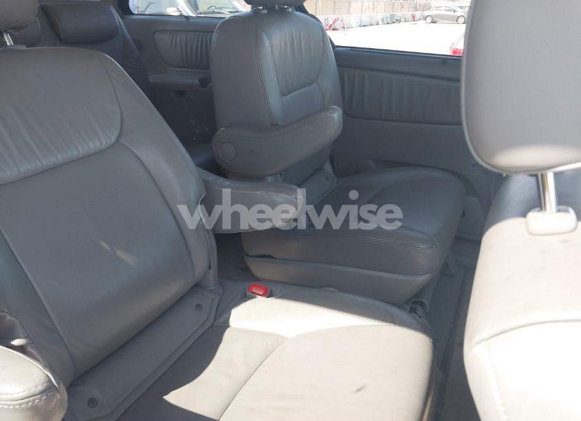 Photo 8 of 2007 Toyota Sienna XLE/XLE LIMITED (VIN 5TDZK22C47S052078)