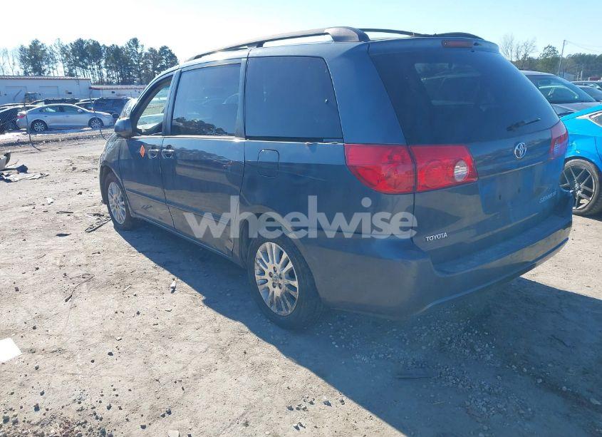 Photo 3 of 2008 Toyota Sienna XLE (VIN 5TDZK22C48S142445)