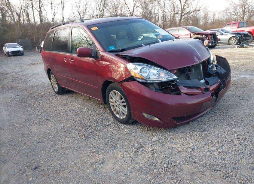 2008 Toyota Sienna XLE (VIN 5TDZK22C48S151341) main photo