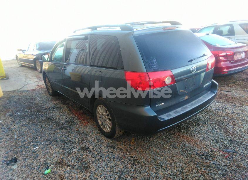 Photo 3 of 2008 Toyota Sienna XLE (VIN 5TDZK22C48S152733)
