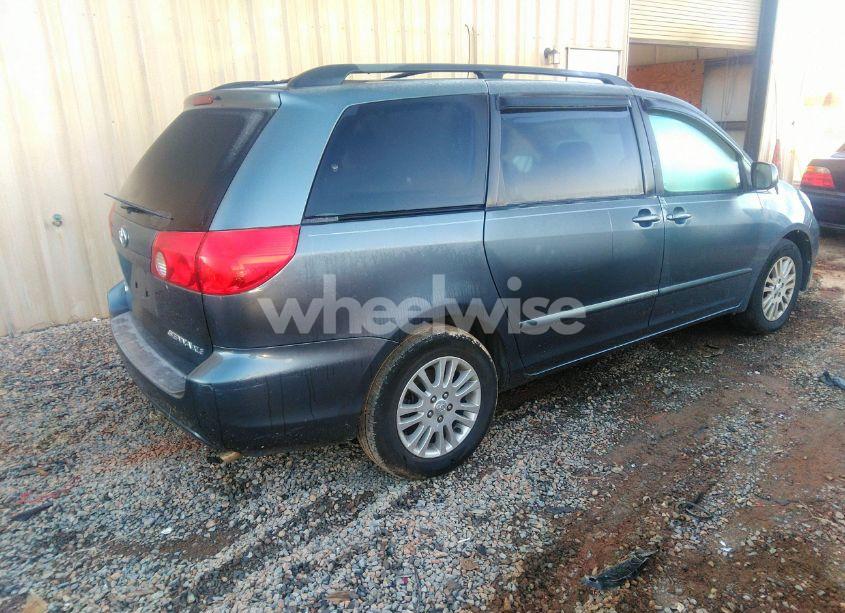 Photo 4 of 2008 Toyota Sienna XLE (VIN 5TDZK22C48S152733)