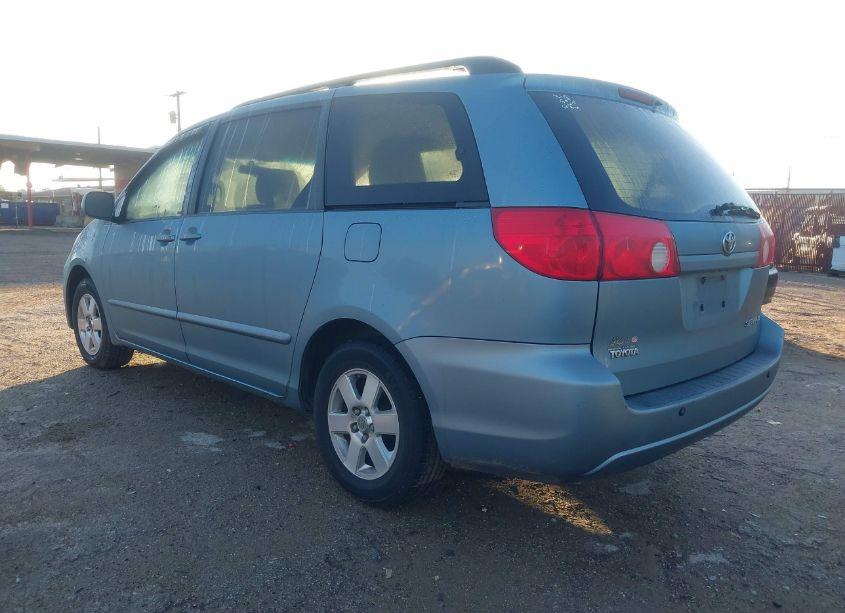 Photo 3 of 2008 Toyota Sienna XLE (VIN 5TDZK22C48S174134)