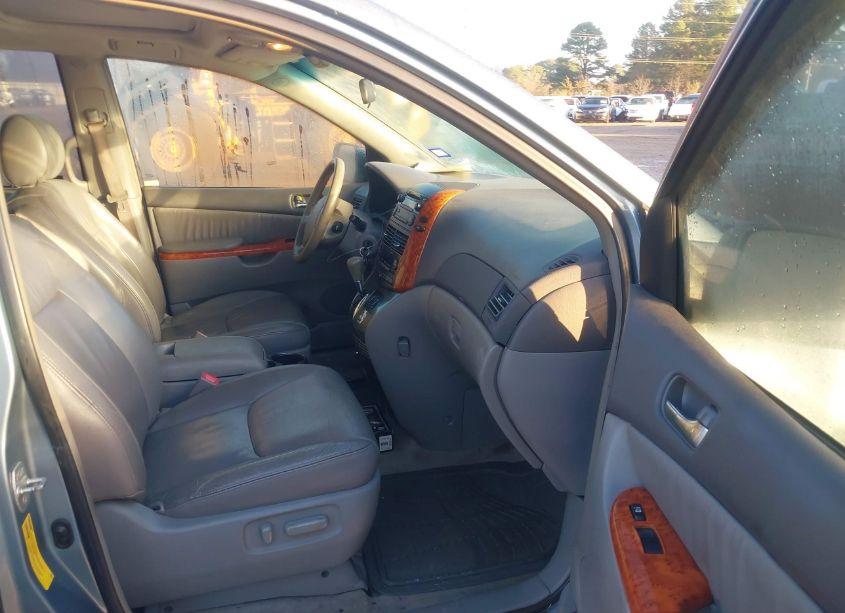 Photo 5 of 2008 Toyota Sienna XLE (VIN 5TDZK22C48S174134)