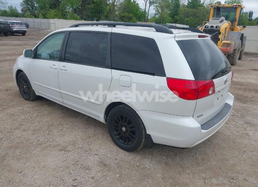 Photo 3 of 2008 Toyota Sienna LIMITED/XLE (VIN 5TDZK22C48S203888)