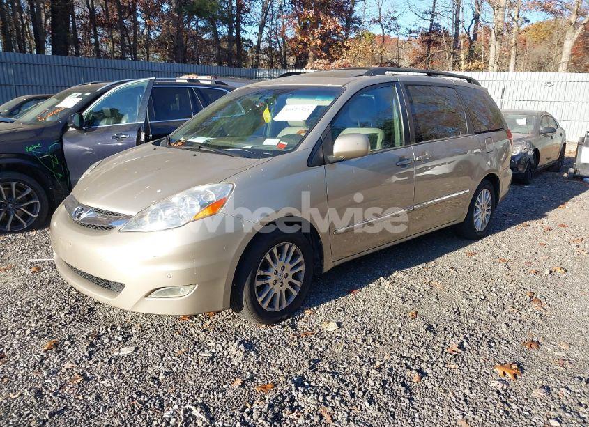 Photo 2 of 2009 Toyota Sienna LIMITED (VIN 5TDZK22C49S235404)