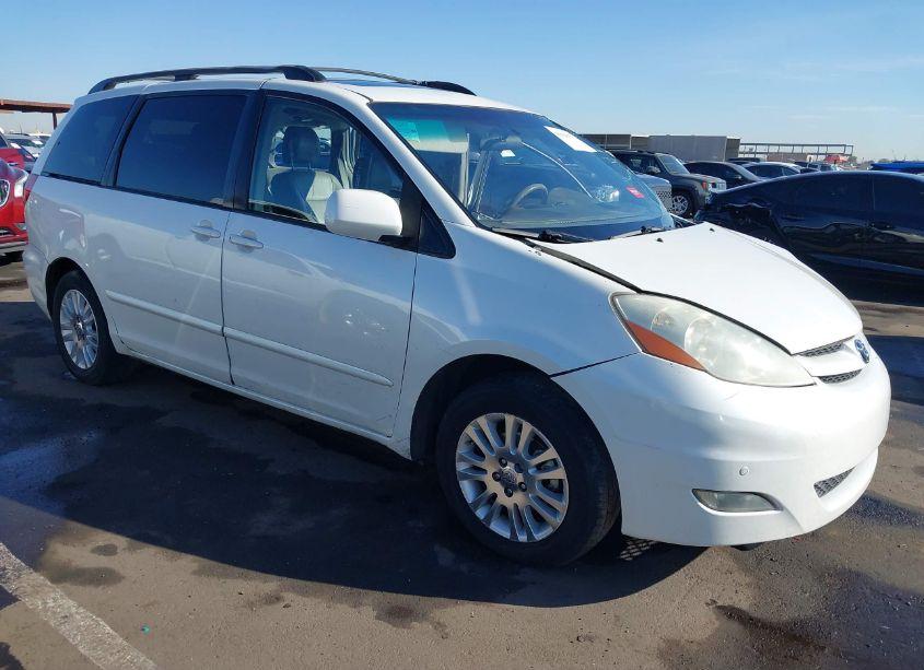 2009 Toyota Sienna XLE (VIN 5TDZK22C49S246287) main photo