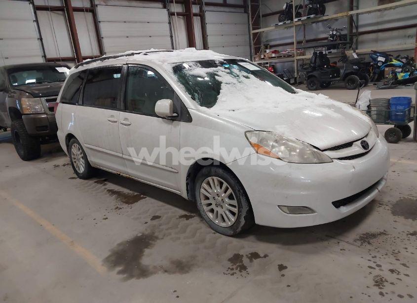 2007 Toyota Sienna XLE/XLE LIMITED (VIN 5TDZK22C57S002919) main photo