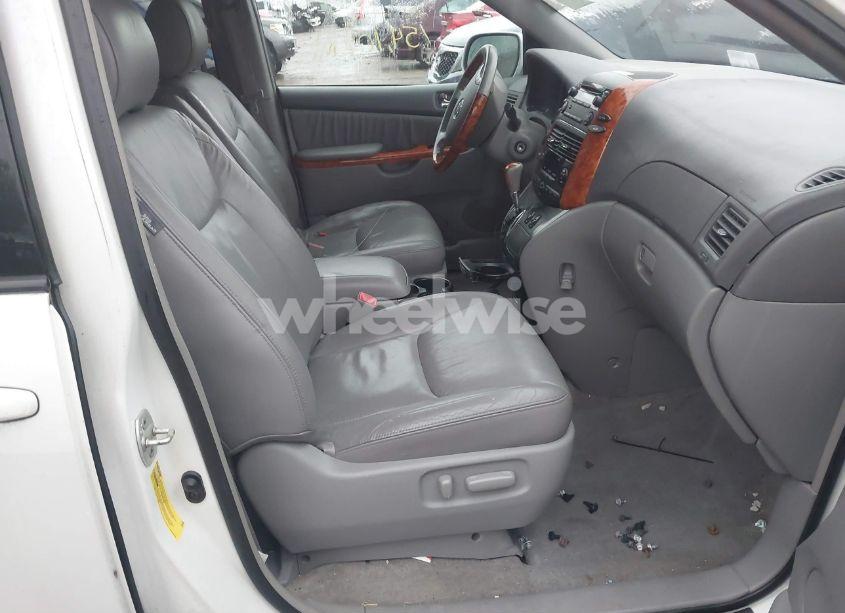 Photo 5 of 2008 Toyota Sienna LIMITED (VIN 5TDZK22C58S108059)