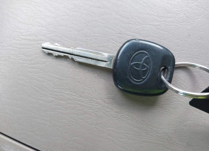 Photo 11 of 2008 Toyota Sienna LIMITED (VIN 5TDZK22C58S135472)