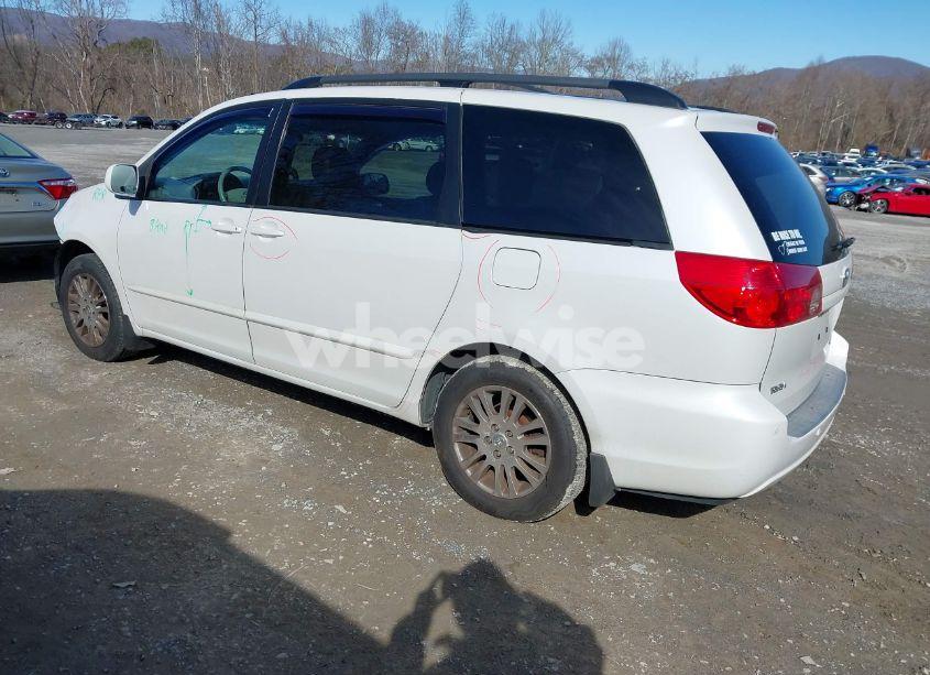 Photo 3 of 2008 Toyota Sienna XLE (VIN 5TDZK22C58S139859)