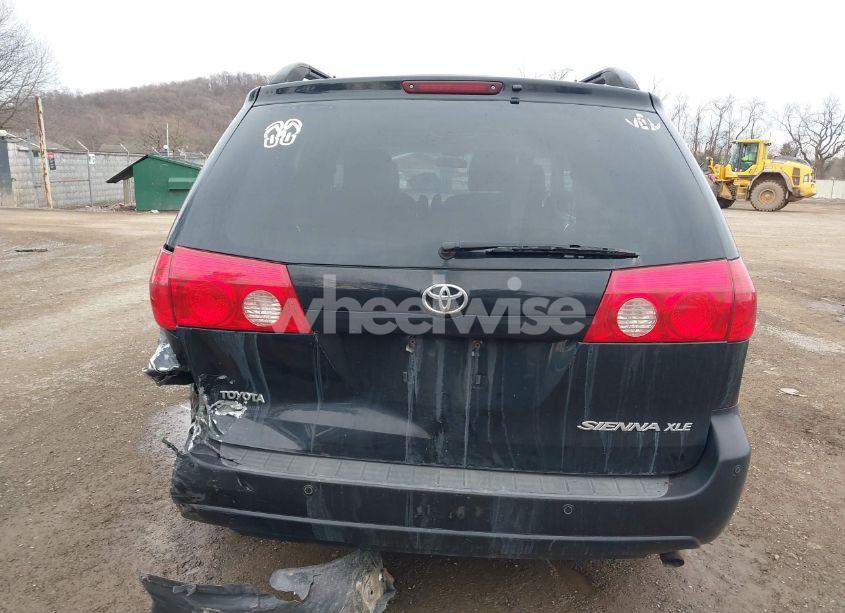 Photo 17 of 2008 Toyota Sienna XLE (VIN 5TDZK22C58S168438)