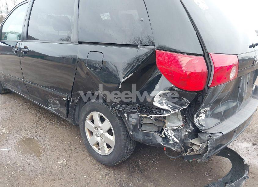 Photo 6 of 2008 Toyota Sienna XLE (VIN 5TDZK22C58S168438)