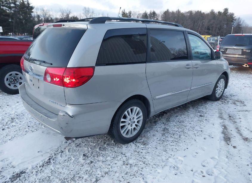 Photo 4 of 2008 Toyota Sienna LIMITED (VIN 5TDZK22C58S212602)