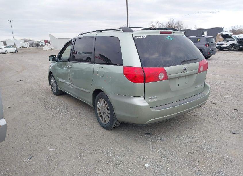 Photo 3 of 2008 Toyota Sienna XLE (VIN 5TDZK22C58S221994)