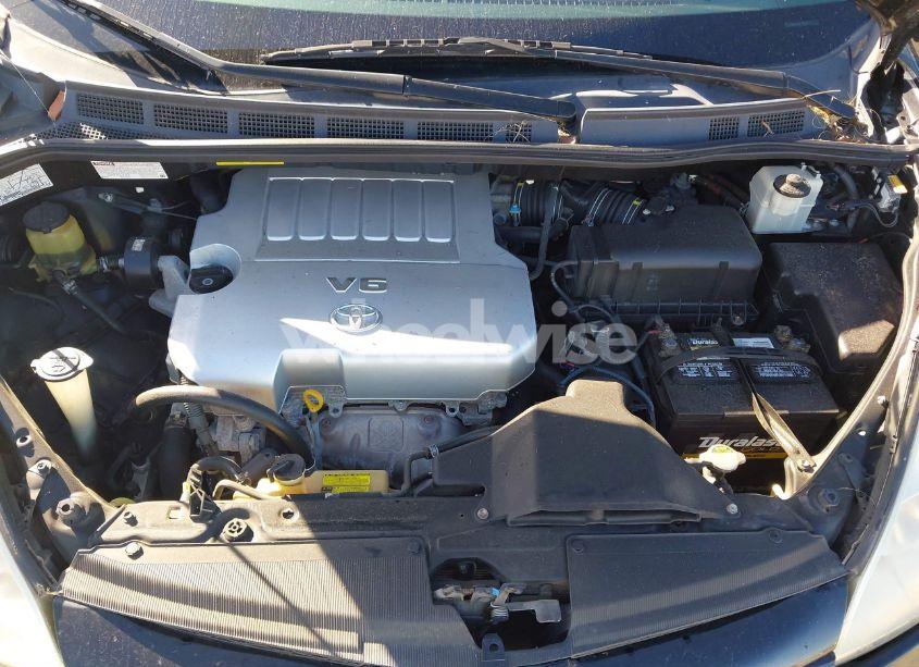 Photo 10 of 2009 Toyota Sienna XLE (VIN 5TDZK22C59S235573)