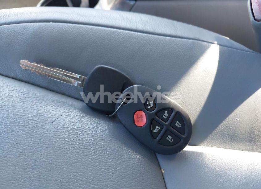 Photo 11 of 2009 Toyota Sienna XLE (VIN 5TDZK22C59S235573)