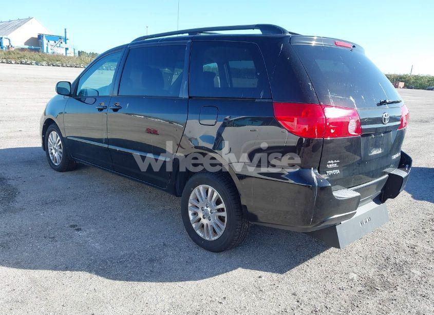 Photo 3 of 2009 Toyota Sienna XLE (VIN 5TDZK22C59S235573)