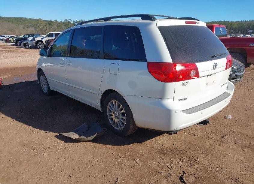 Photo 3 of 2009 Toyota Sienna XLE (VIN 5TDZK22C59S259761)