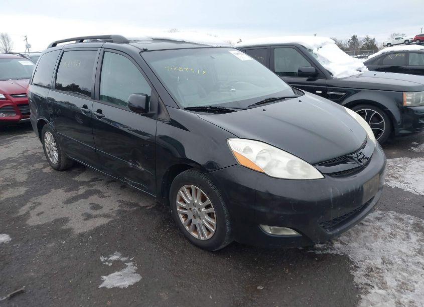 2009 Toyota Sienna XLE (VIN 5TDZK22C59S269013) main photo