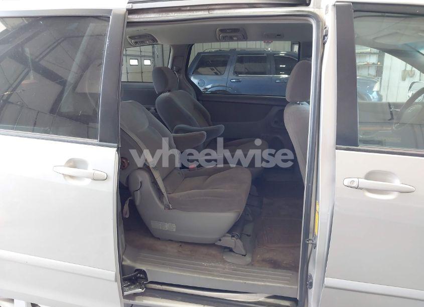 Photo 8 of 2007 Toyota Sienna XLE/XLE LIMITED (VIN 5TDZK22C67S062210)