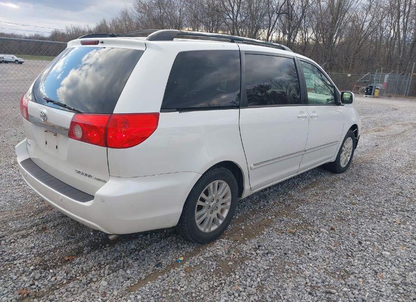 Photo 4 of 2007 Toyota Sienna XLE LIMITED (VIN 5TDZK22C67S086846)