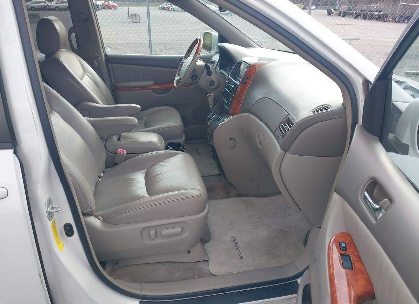 Photo 5 of 2007 Toyota Sienna XLE LIMITED (VIN 5TDZK22C67S086846)