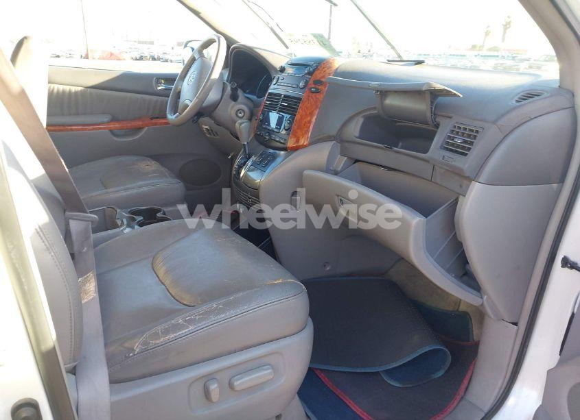 Photo 5 of 2007 Toyota Sienna XLE (VIN 5TDZK22C67S089858)